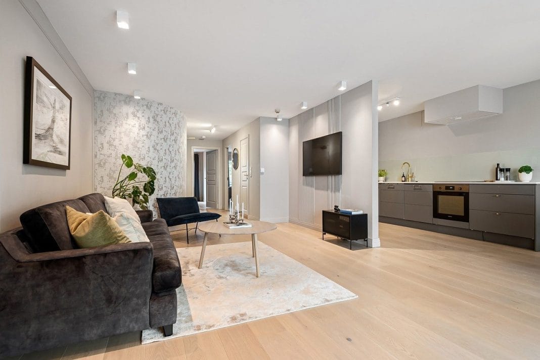 real-estate-8589940_1280