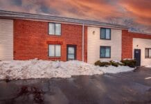 Letnia aranżacja – jak wprowadzić wakacyjny klimat?